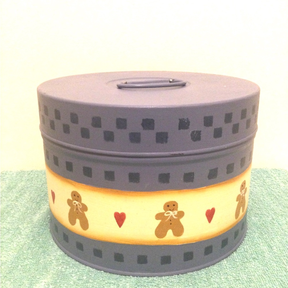 Vintage Style storage Tin